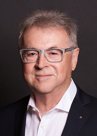 Implantologisch t�tige Zahnarztpraxis